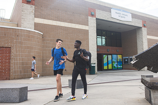 Students leaving the UWF HLS