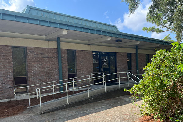 Building 19 on the UWF Pensacola campus.