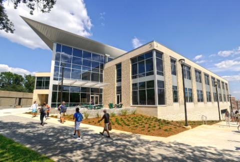 Building 76A on the UWF Pensacola campus.